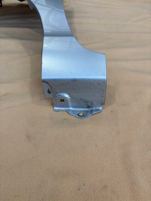 トヨタ アクア中期 左フェンダー カラー1F7 - 画像 (4)